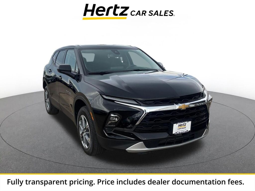 2025 Chevrolet Blazer LT — photo 1 of 1