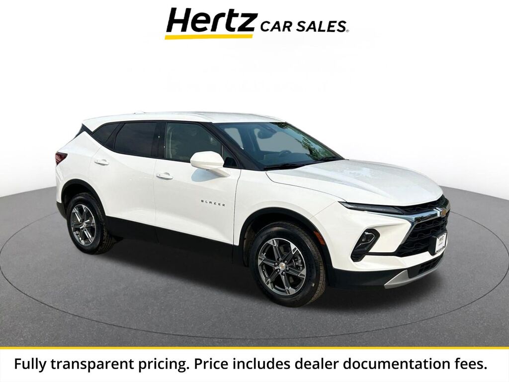 2025 Chevrolet Blazer LT — photo 1 of 1