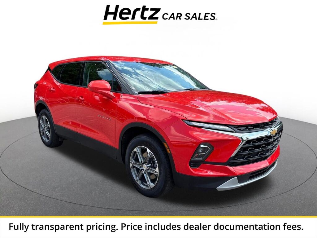 2025 Chevrolet Blazer LT — photo 1 of 1