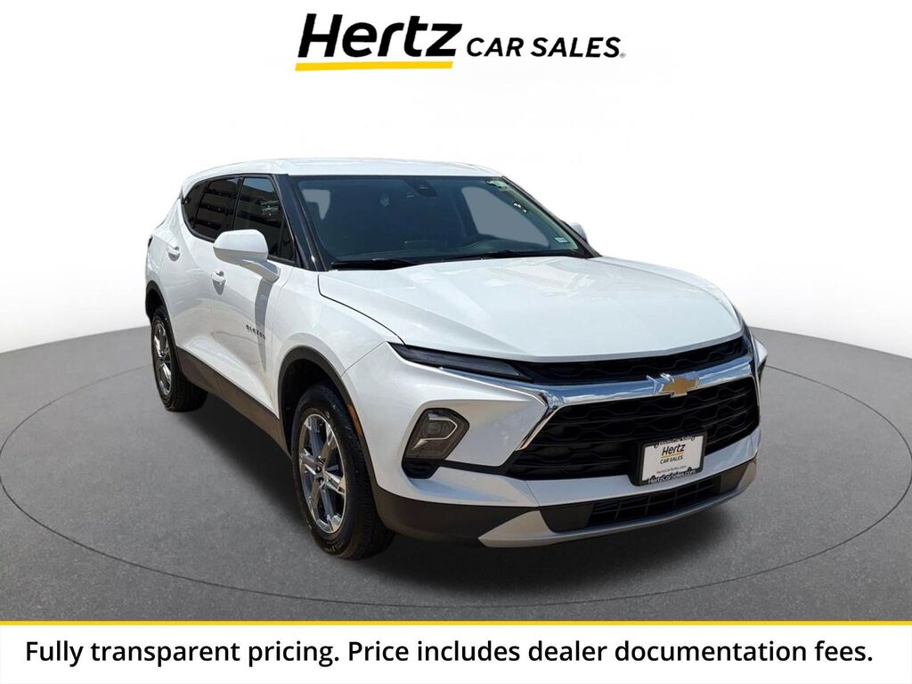 2026 Chevrolet Blazer LT — photo 1 of 11