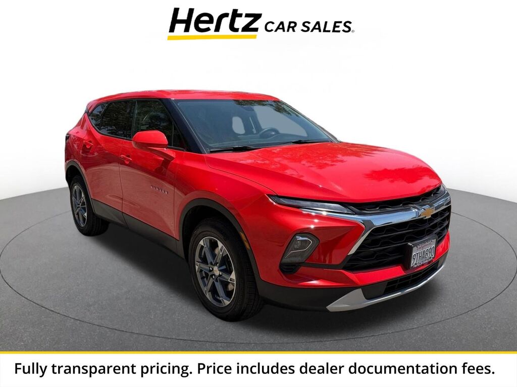 2025 Chevrolet Blazer LT — photo 1 of 1