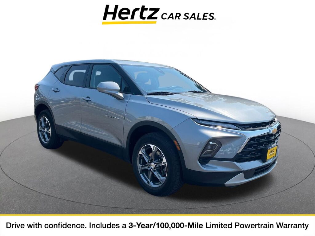 2025 Chevrolet Blazer LT — photo 1 of 11