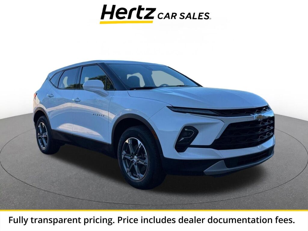 2025 Chevrolet Blazer LT — photo 1 of 1