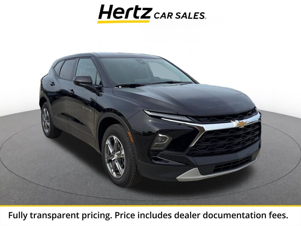 2025 Chevrolet Blazer LT — photo 1 of 1