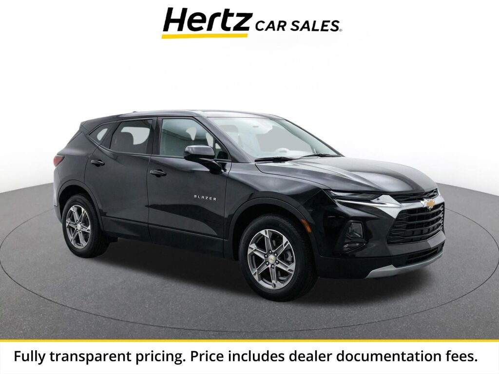 2026 Chevrolet Blazer LT — photo 1 of 8