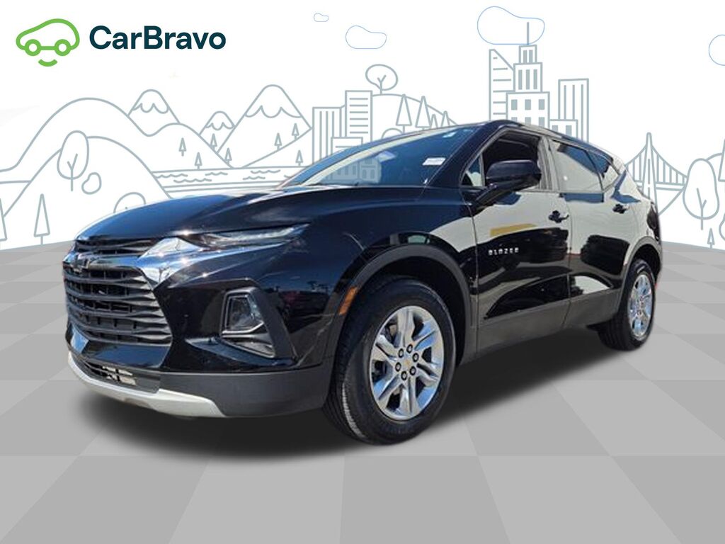 2022 Chevrolet Blazer LT — photo 1 of 7