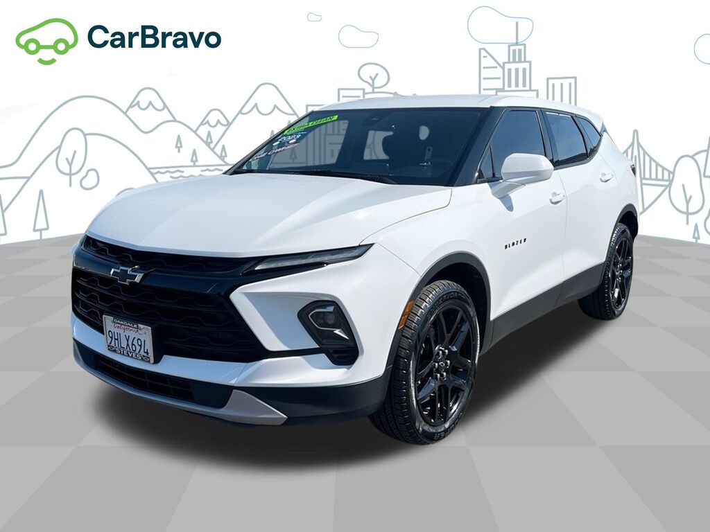2023 Chevrolet Blazer LT — photo 1 of 7