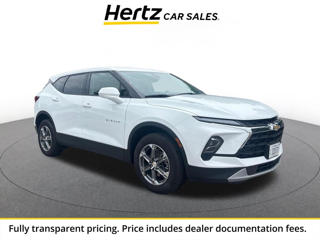 2025 Chevrolet Blazer LT — photo 1 of 1