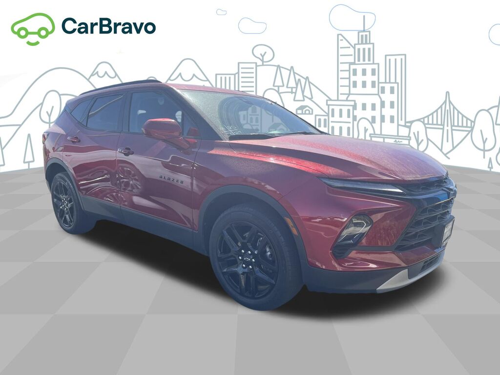 2023 Chevrolet Blazer LT — photo 1 of 7