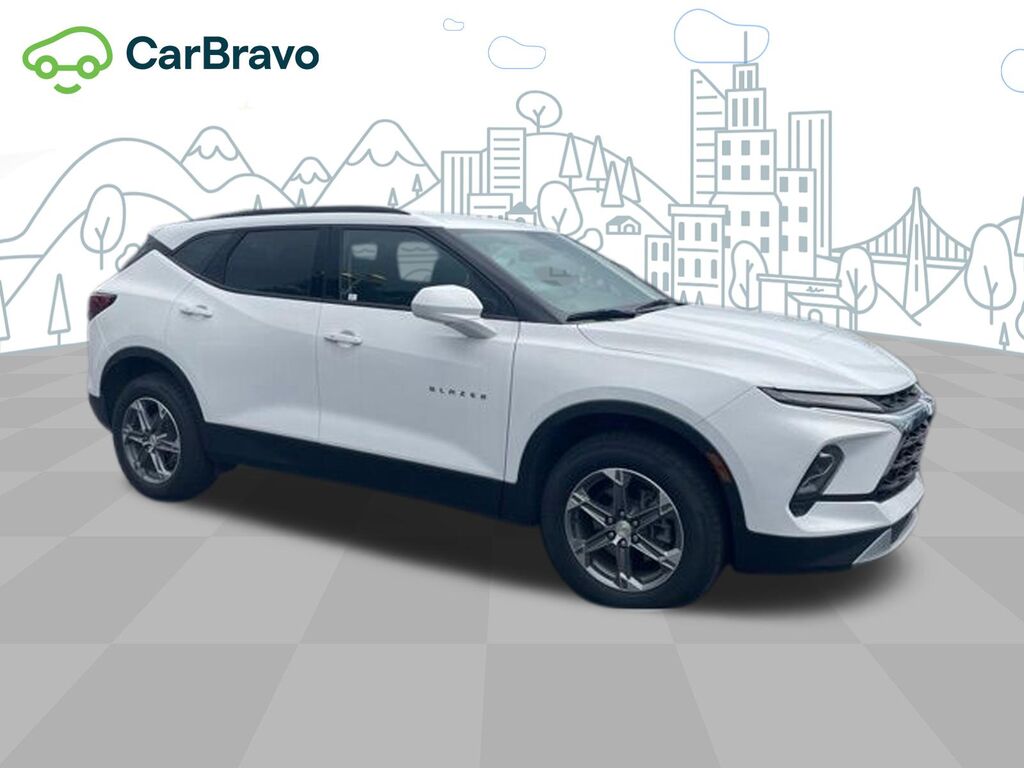 2024 Chevrolet Blazer 2LT — photo 1 of 7