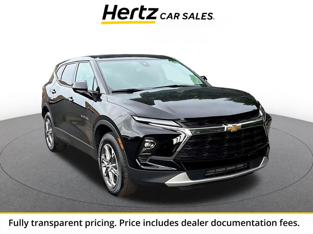 2025 Chevrolet Blazer LT — photo 1 of 1