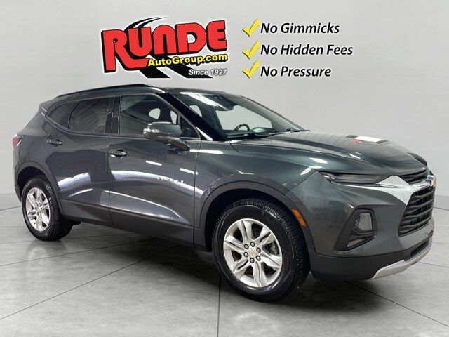 2020 Chevrolet Blazer LT — photo 1 of 12