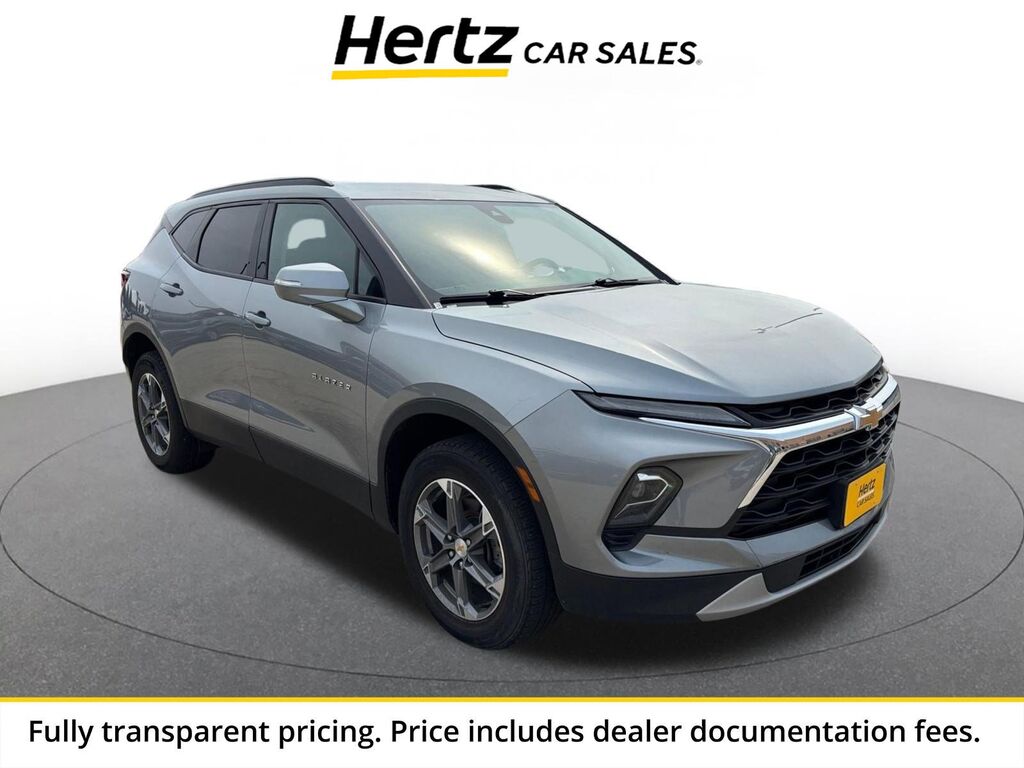 2024 Chevrolet Blazer LT — photo 1 of 1