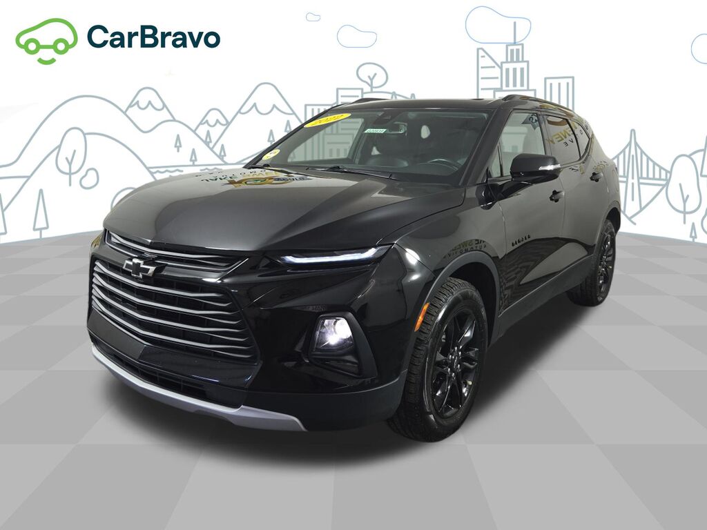 2022 Chevrolet Blazer LT — photo 1 of 6