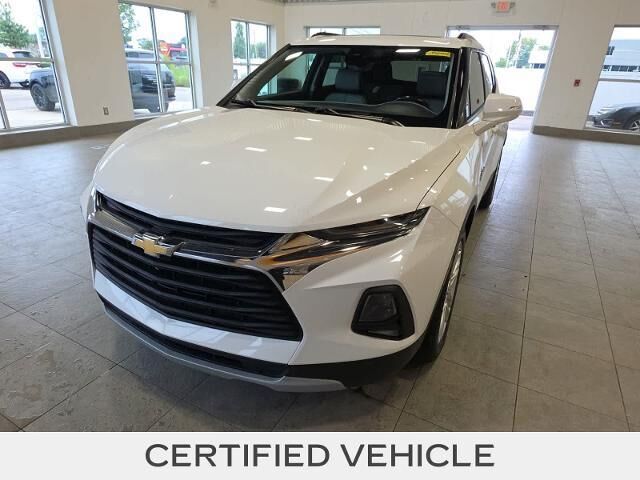 2019 Chevrolet Blazer LT — photo 1 of 13