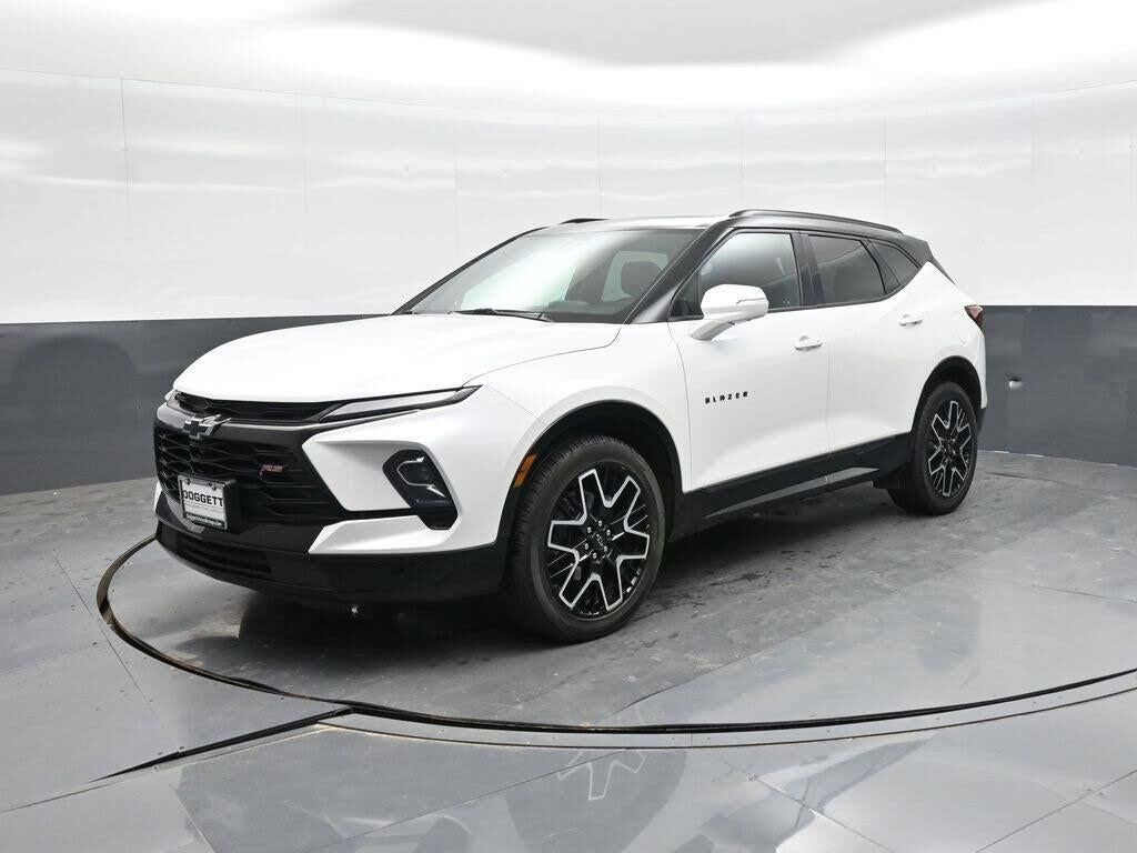 2024 Chevrolet Blazer RS — photo 1 of 1