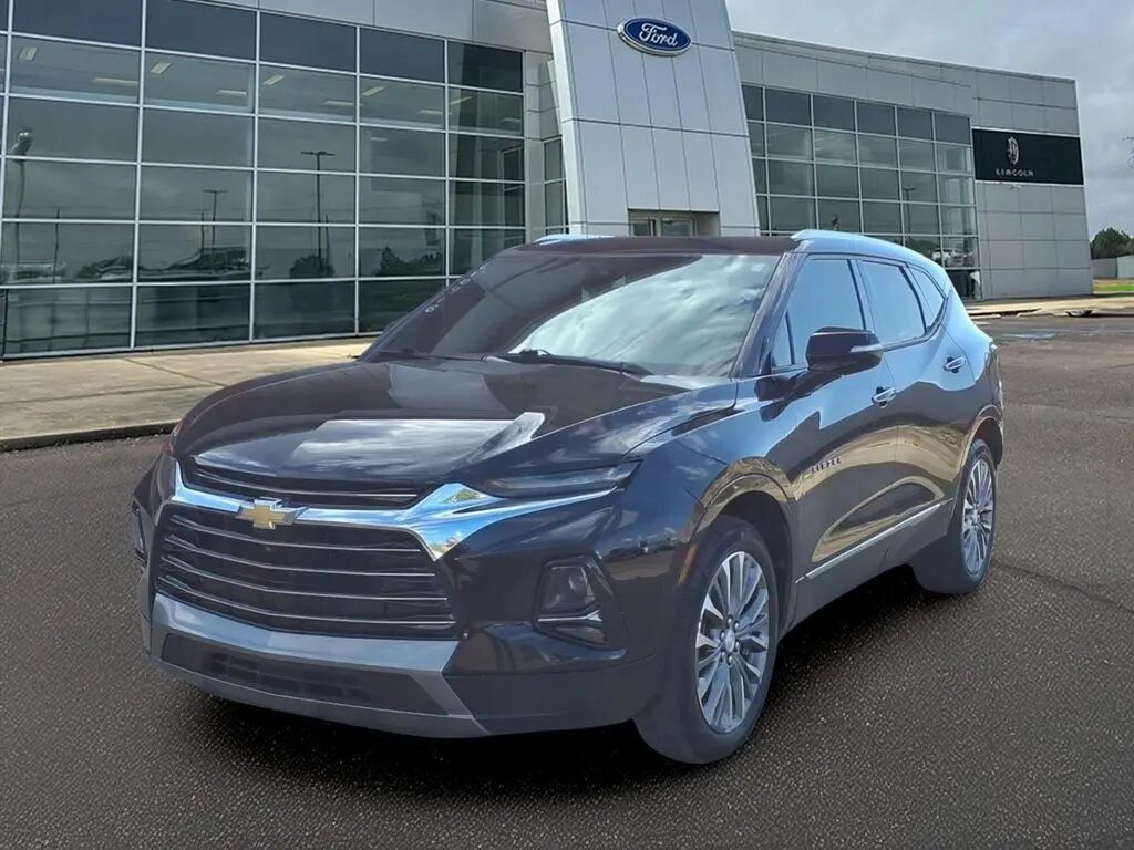 2020 Chevrolet Blazer Premier — photo 1 of 13