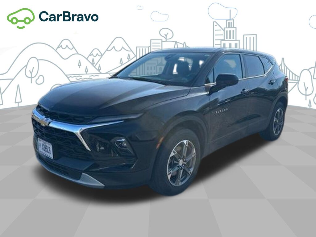 2025 Chevrolet Blazer 2LT — photo 1 of 6