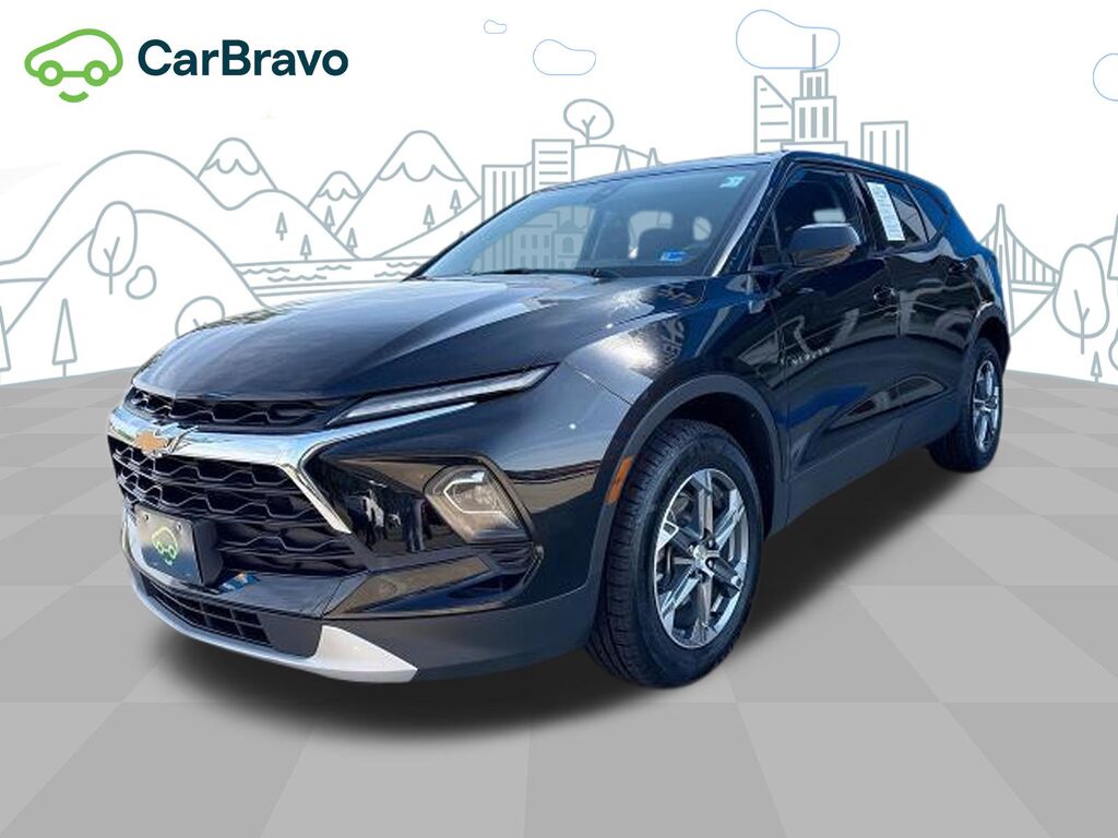 2025 Chevrolet Blazer 2LT — photo 1 of 6