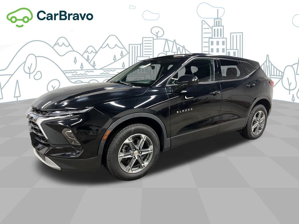2023 Chevrolet Blazer 2LT — photo 1 of 6