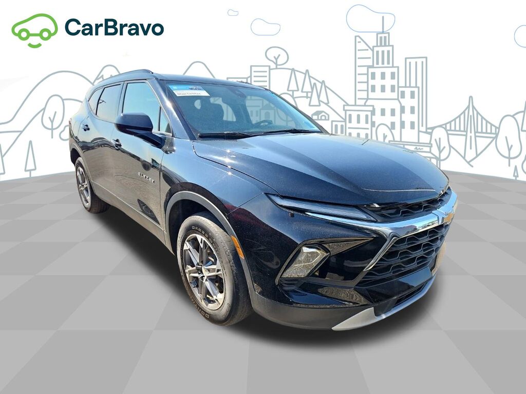 2023 Chevrolet Blazer LT — photo 1 of 6