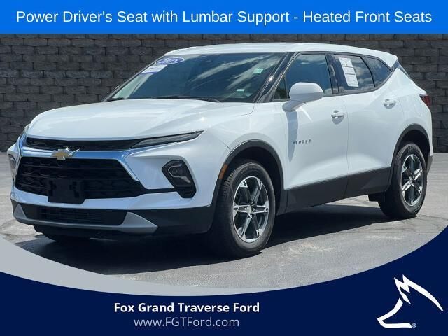 2025 Chevrolet Blazer LT