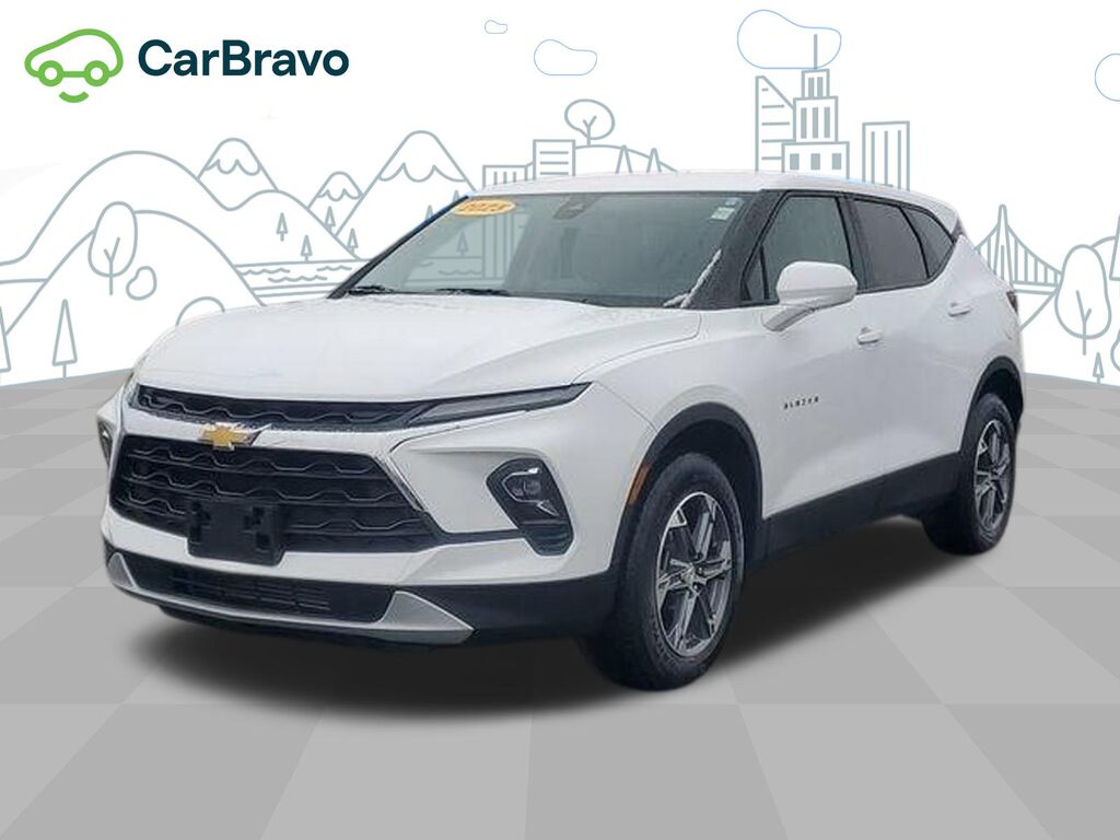 2025 Chevrolet Blazer 2LT — photo 1 of 7