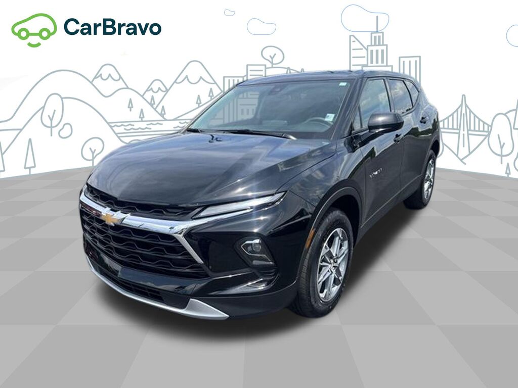 2025 Chevrolet Blazer 2LT — photo 1 of 6