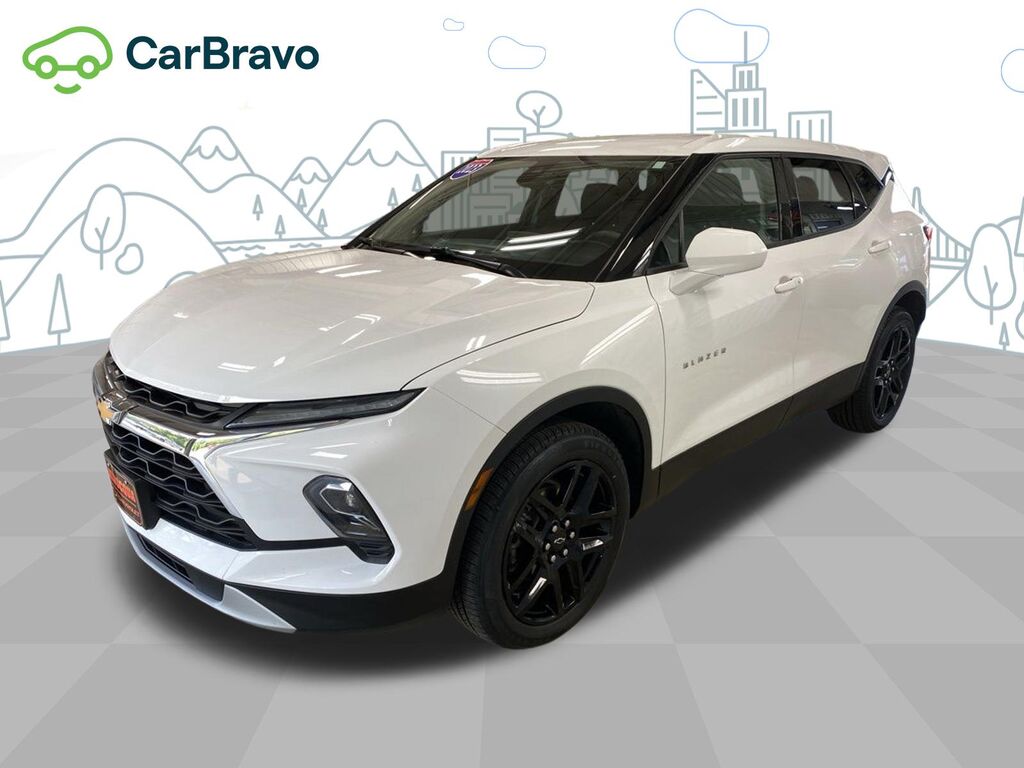 2023 Chevrolet Blazer 2LT — photo 1 of 6