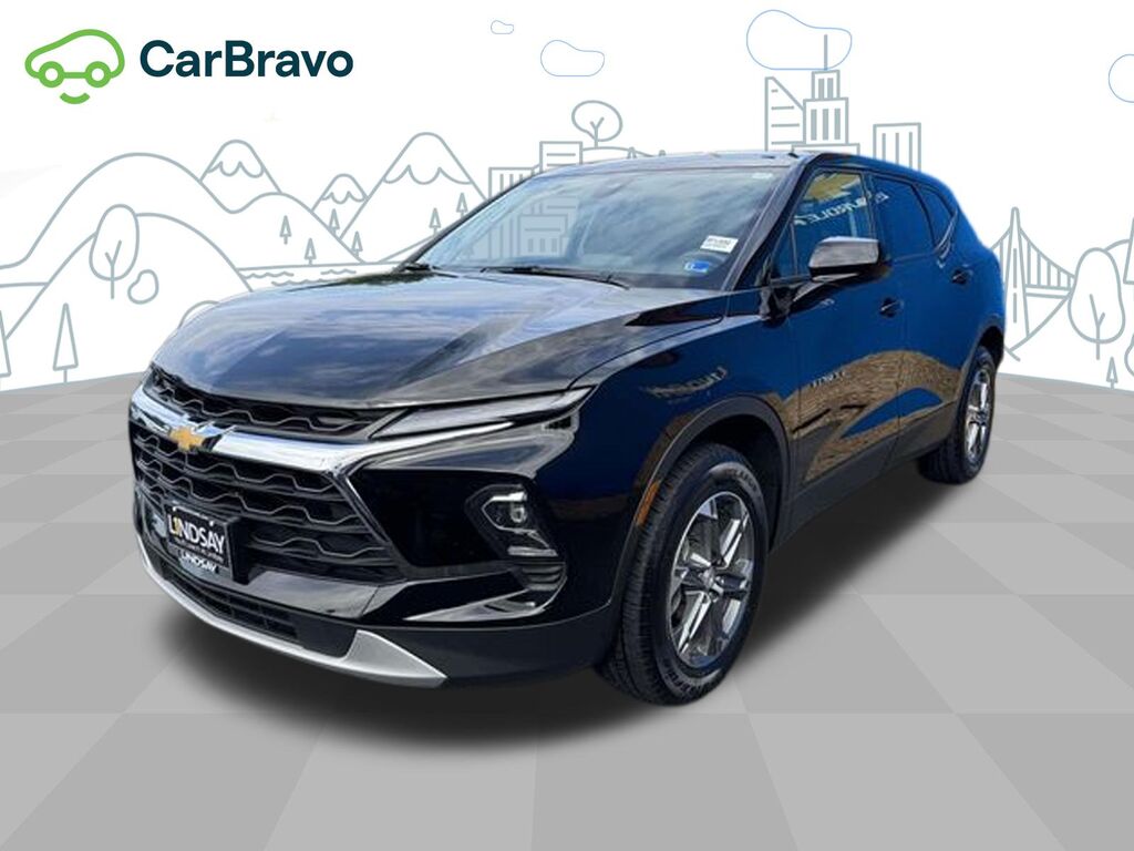 2025 Chevrolet Blazer 2LT — photo 1 of 7