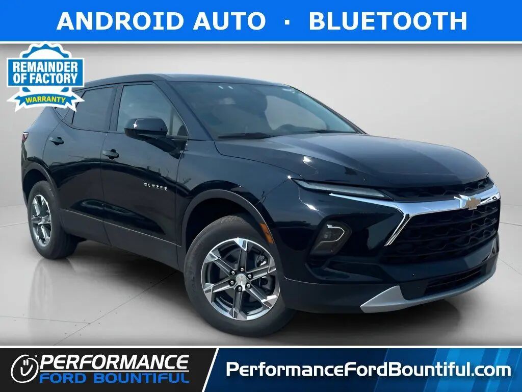 2025 Chevrolet Blazer LT — photo 1 of 25