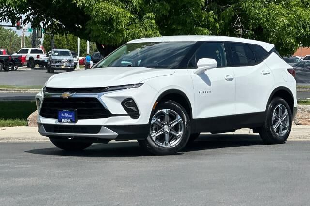 2025 Chevrolet Blazer LT
