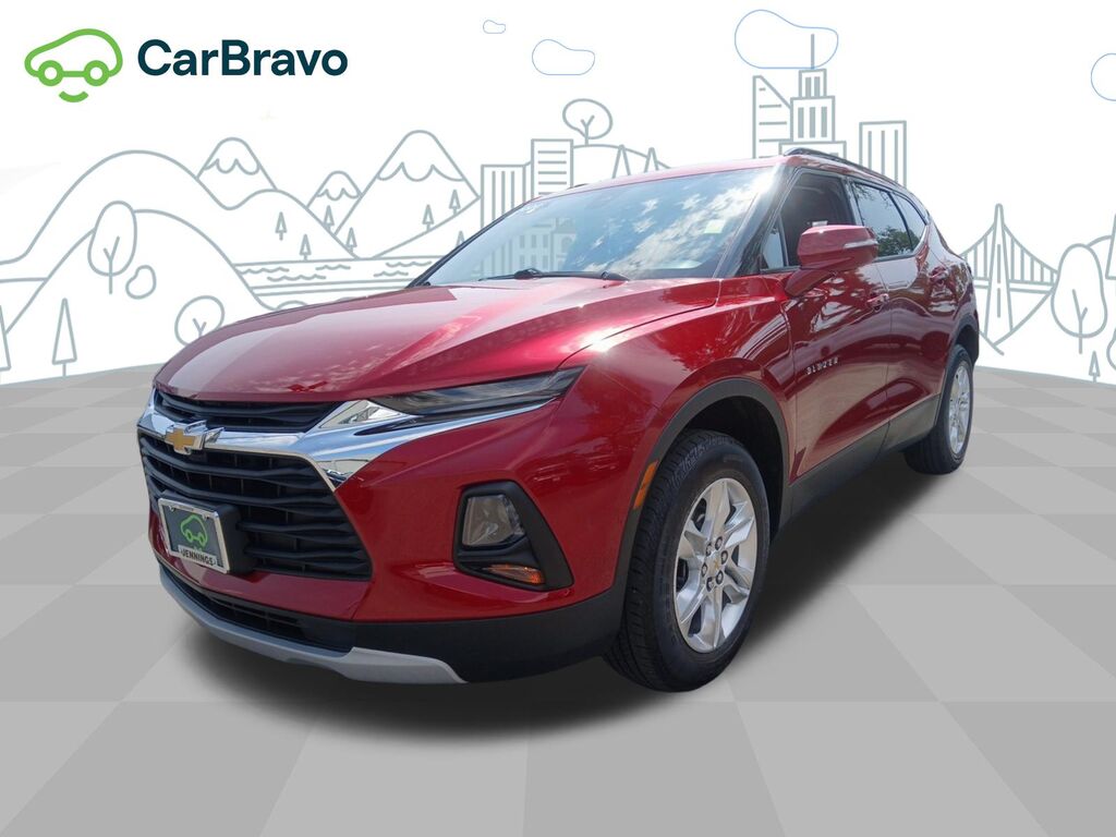 2022 Chevrolet Blazer LT — photo 1 of 7