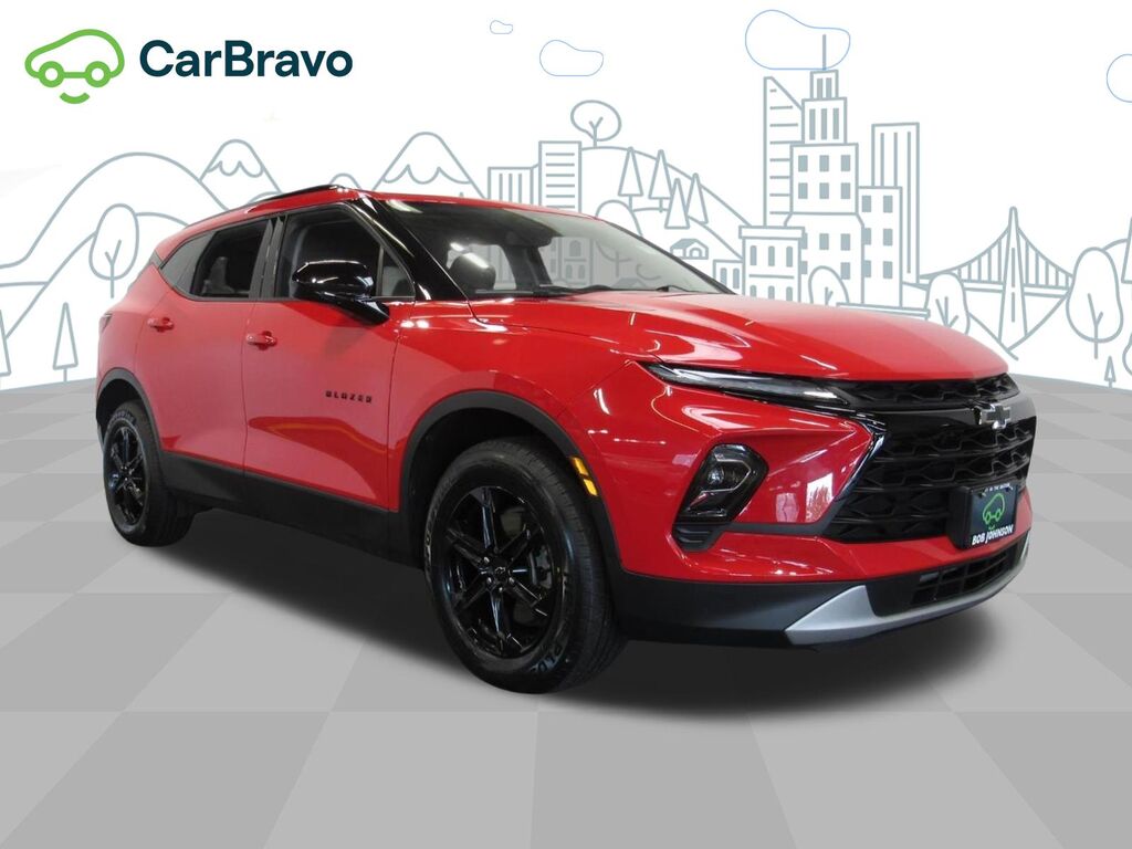 2024 Chevrolet Blazer 2LT — photo 1 of 6