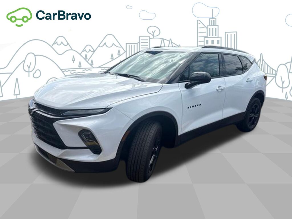 2024 Chevrolet Blazer 2LT — photo 1 of 7