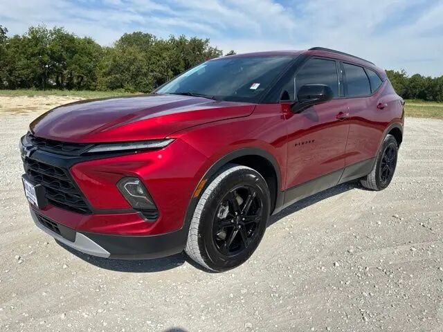 2024 Chevrolet Blazer LT — photo 1 of 13