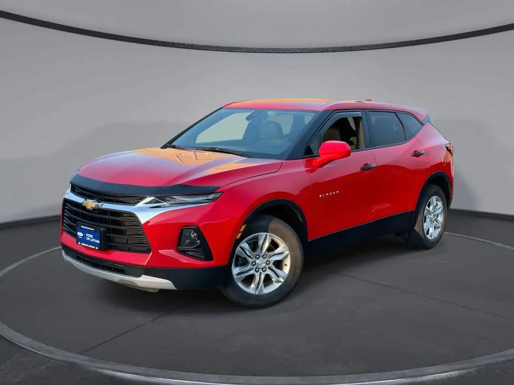 2022 Chevrolet Blazer LT — photo 1 of 13