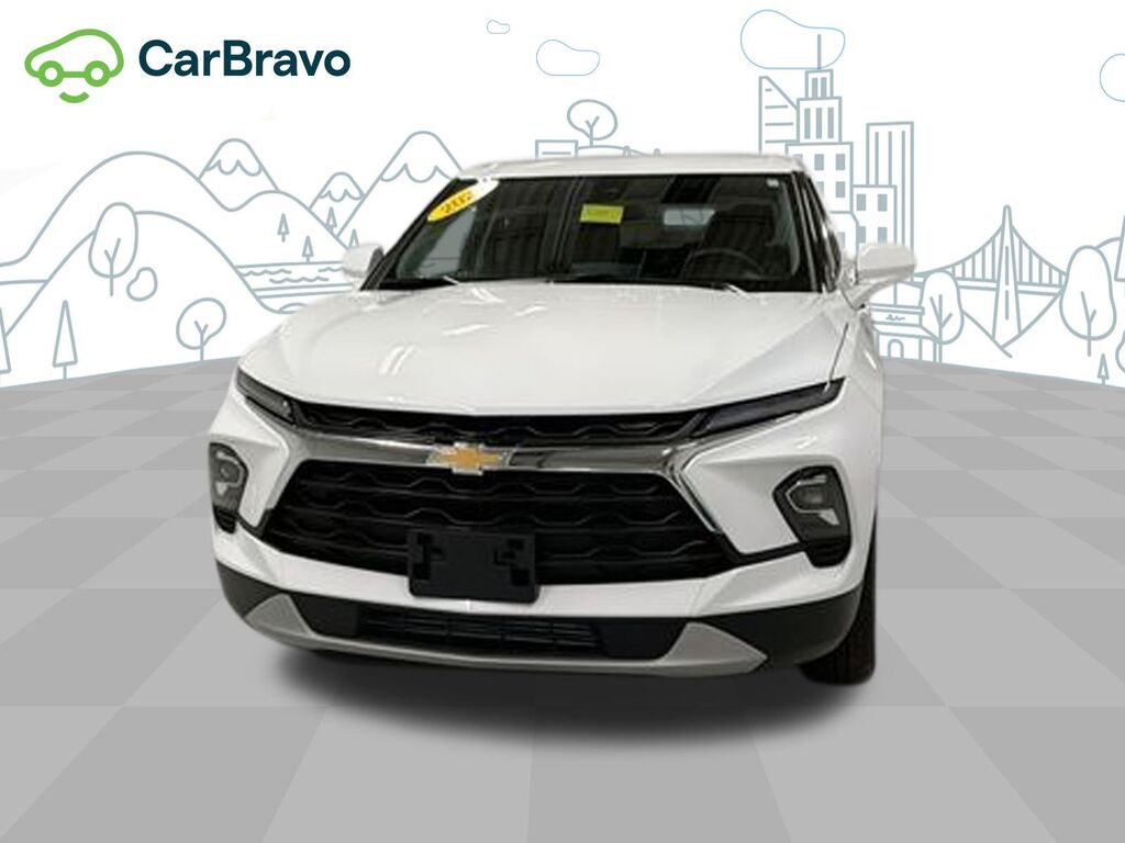 2025 Chevrolet Blazer 2LT — photo 1 of 6