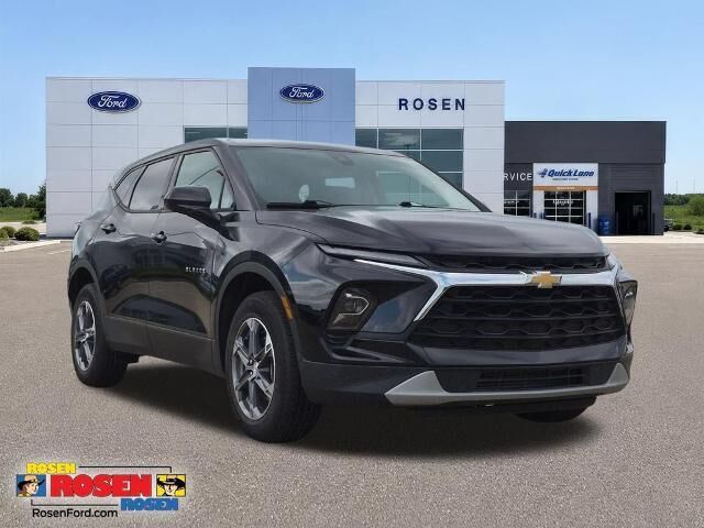 2025 Chevrolet Blazer LT