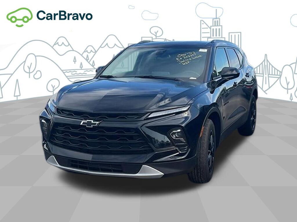 2025 Chevrolet Blazer 2LT — photo 1 of 6
