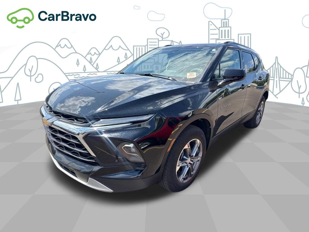 2023 Chevrolet Blazer 2LT — photo 1 of 7