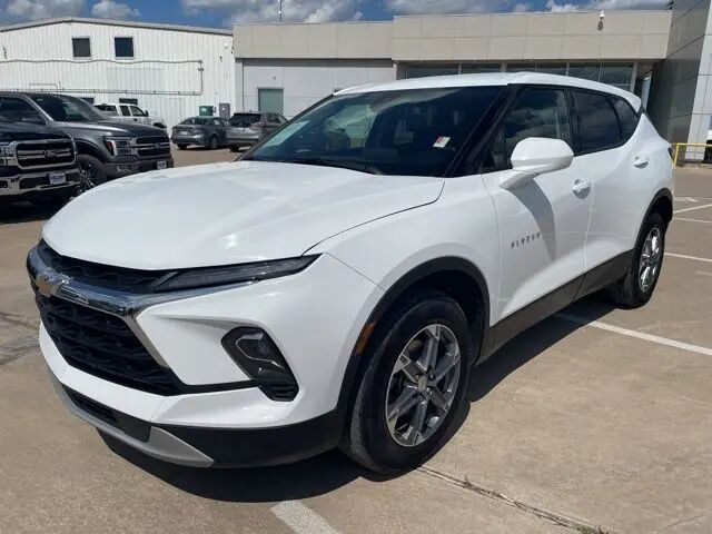 2025 Chevrolet Blazer LT