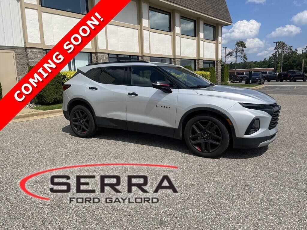 2021 Chevrolet Blazer LT — photo 1 of 1
