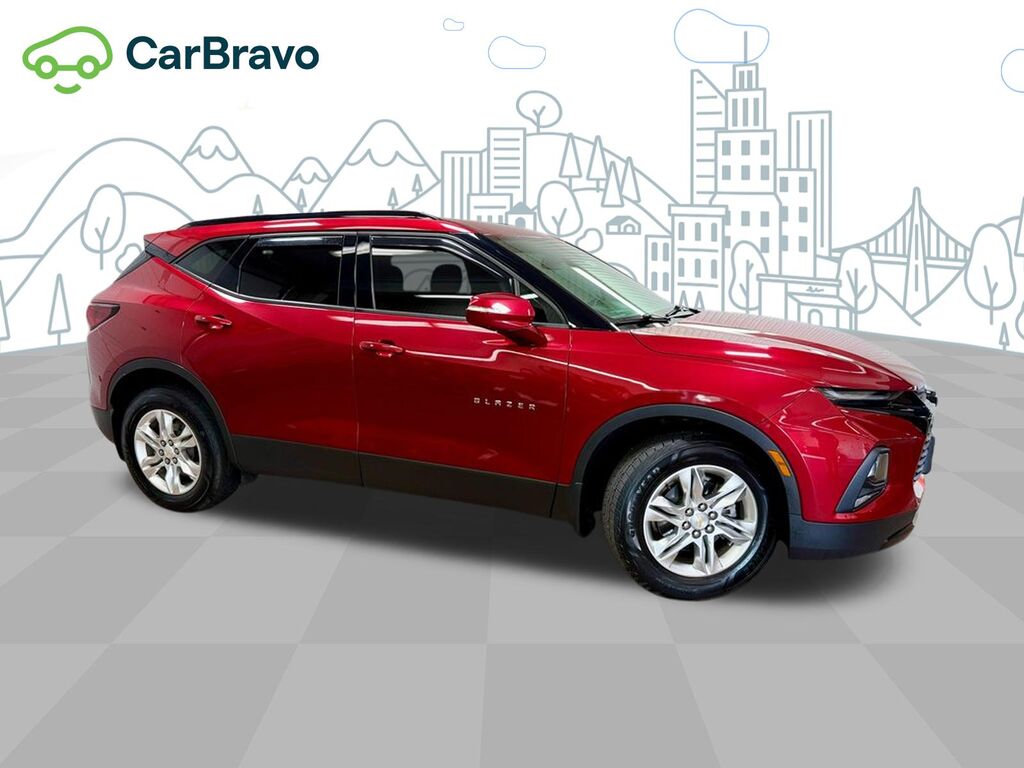 2021 Chevrolet Blazer LT — photo 1 of 7