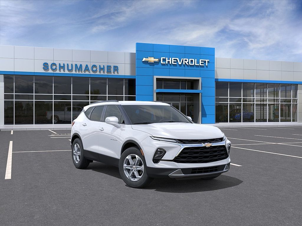 2026 Chevrolet Blazer LT — photo 1 of 10