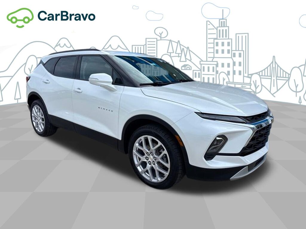 2023 Chevrolet Blazer LT — photo 1 of 6