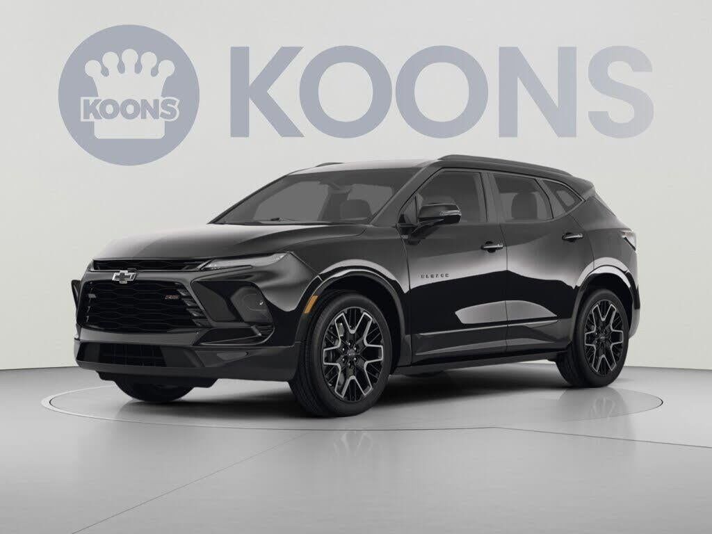 2023 Chevrolet Blazer RS — photo 1 of 2