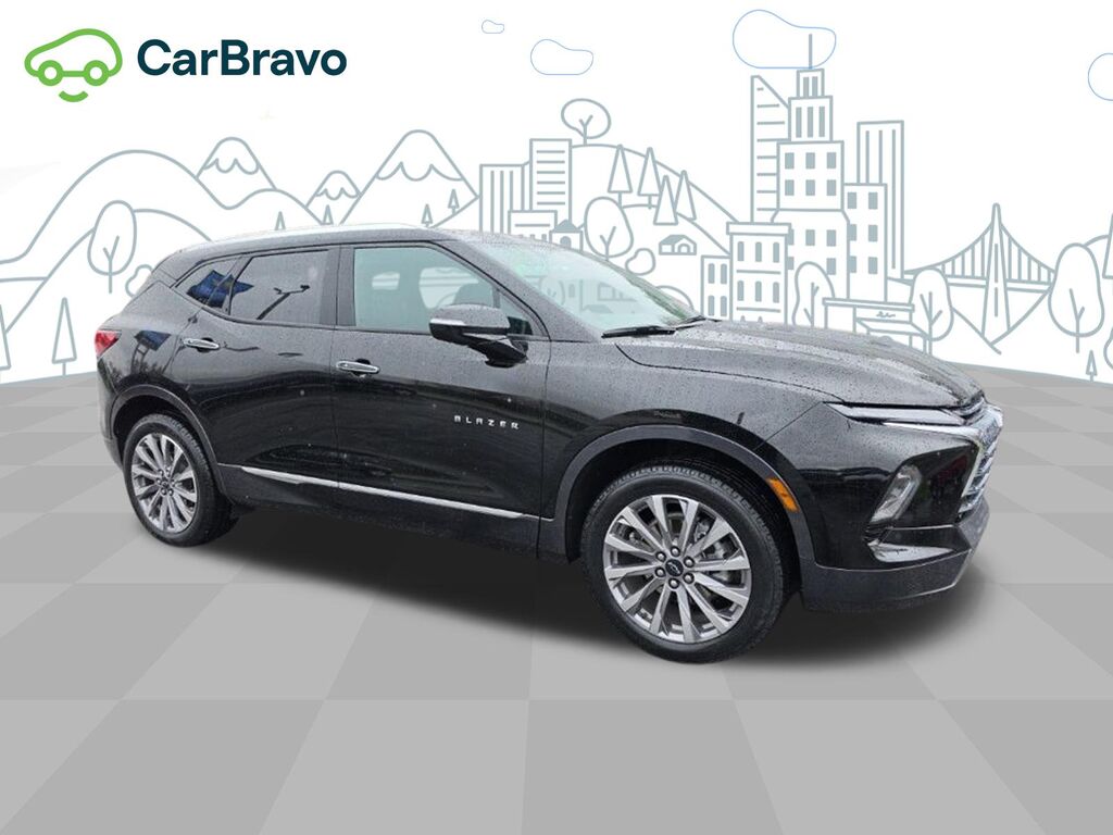 2023 Chevrolet Blazer Premier — photo 1 of 6