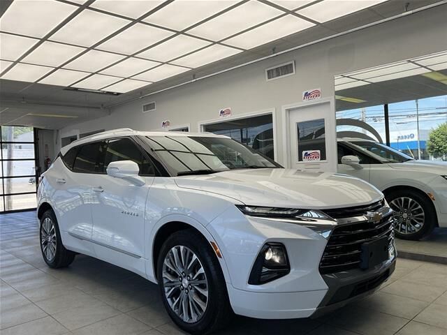 2020 Chevrolet Blazer Premier — photo 1 of 3