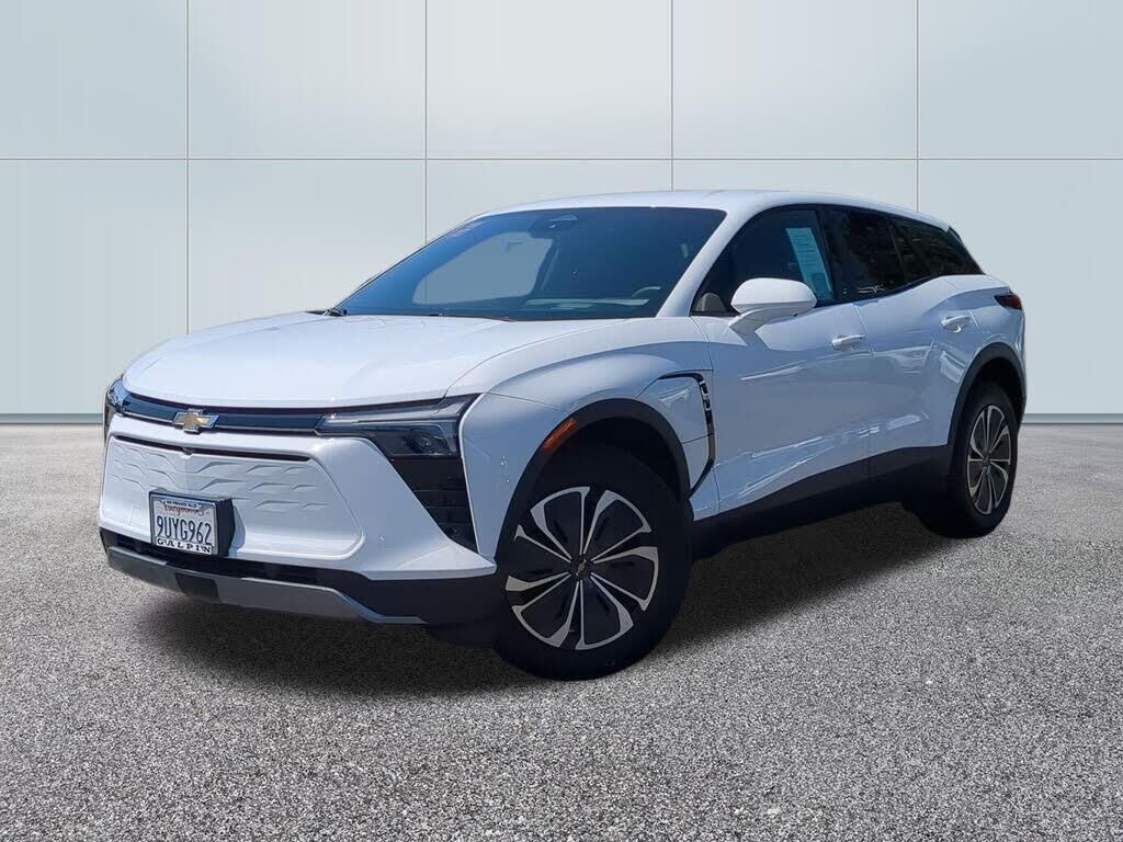 2025 Chevrolet Blazer EV LT — photo 1 of 1
